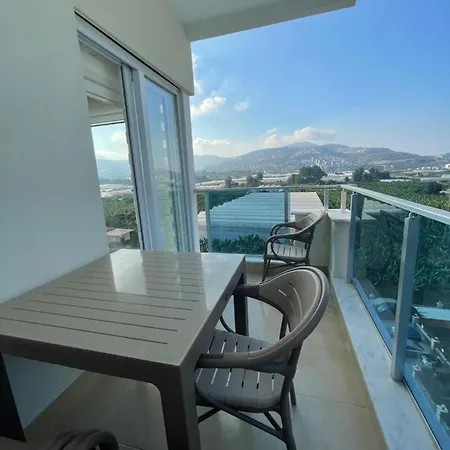 Новые Апартаменты У Средиземного Моря Apartment *